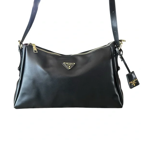 Black Leather Shoulder Bag - Picture 4 of 14